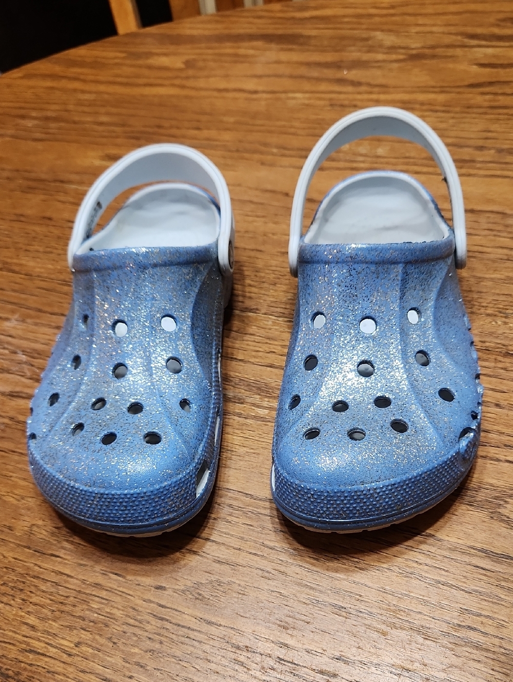 Crocs Size M7 W9